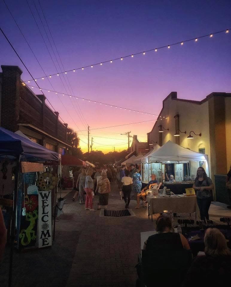 DeLand Artisan Alley Farmers Market