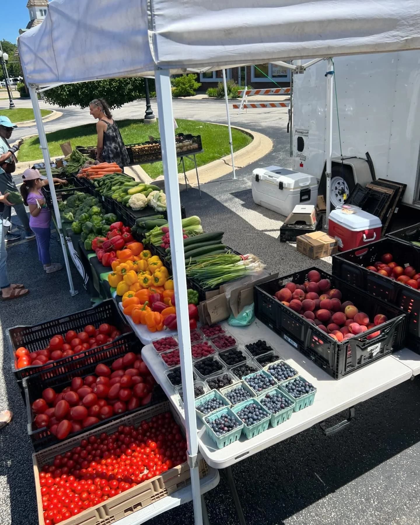 Gurnee Farmers Market at Saratoga Square