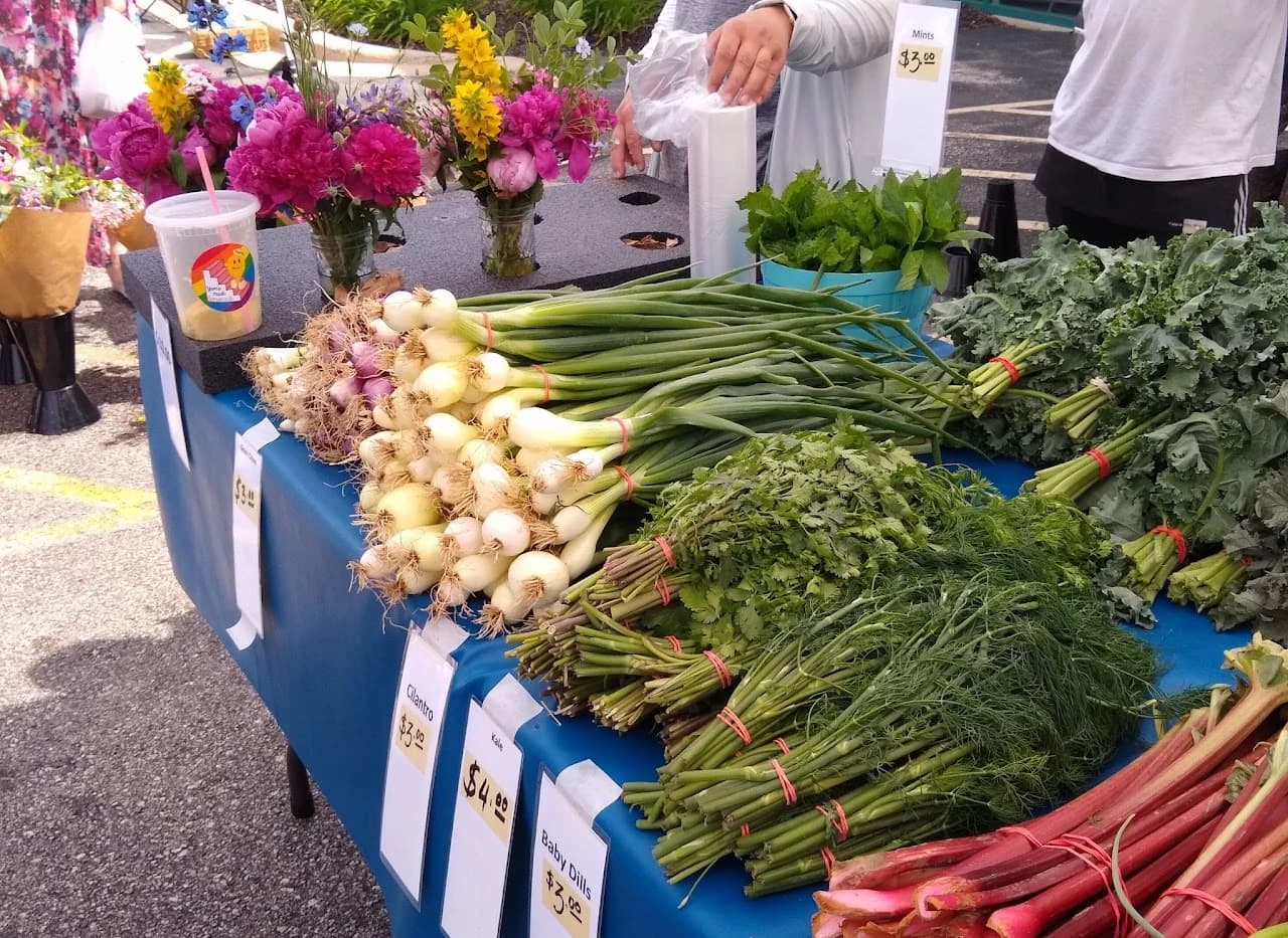 Whitefish Bay Farmer's Market photo 2