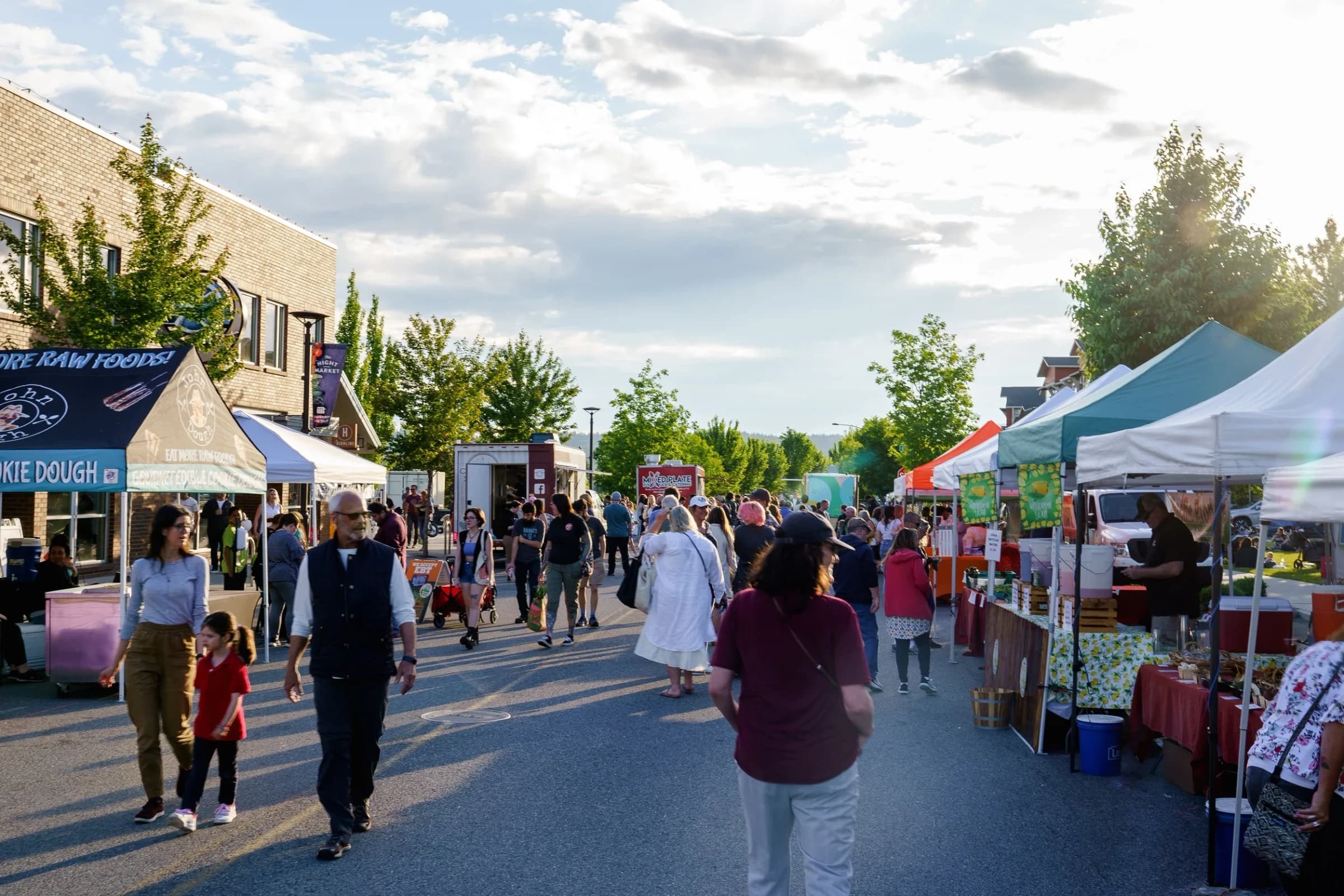 Kendall Yards Night Market photo 5