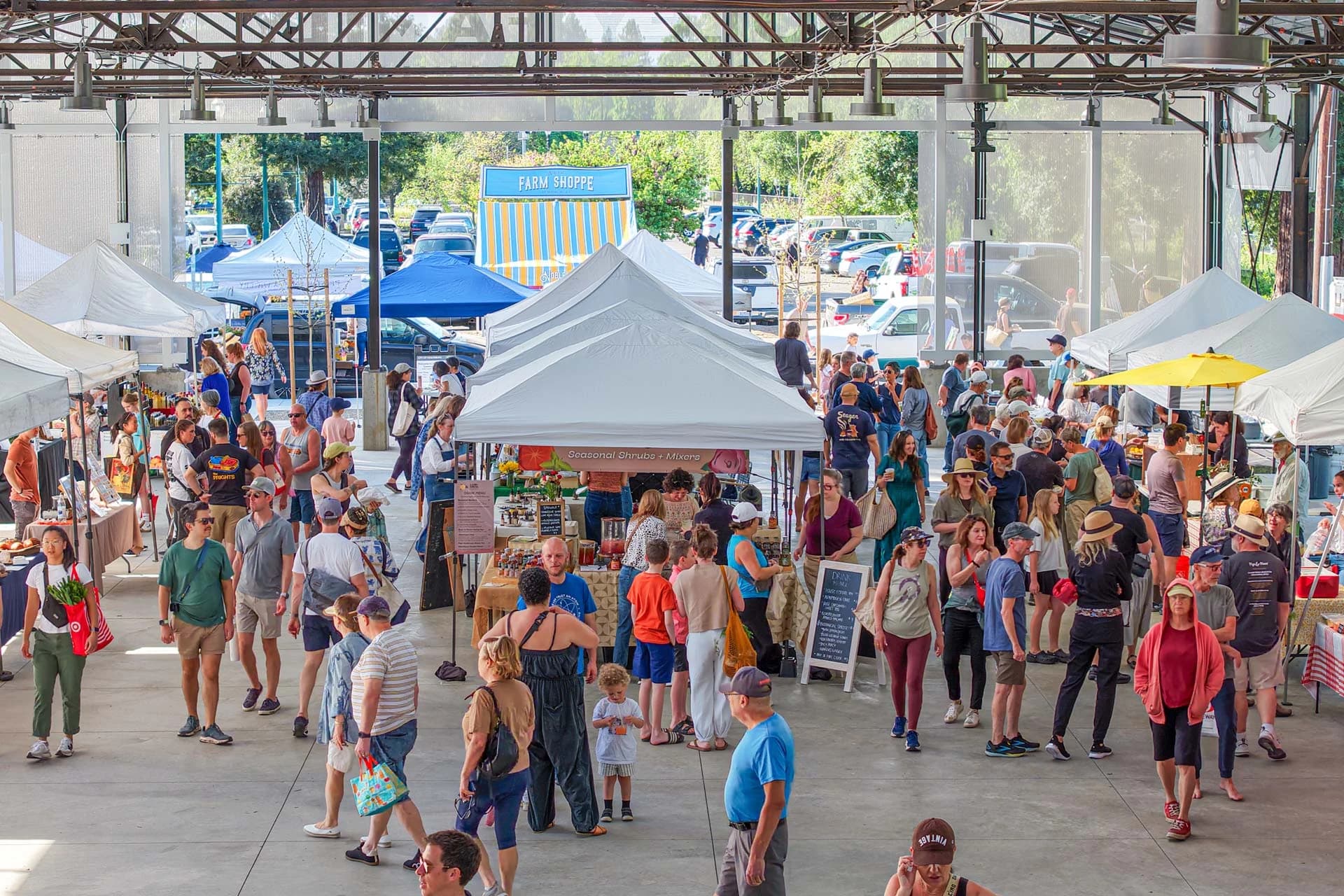 Healdsburg Farmers Market photo 2