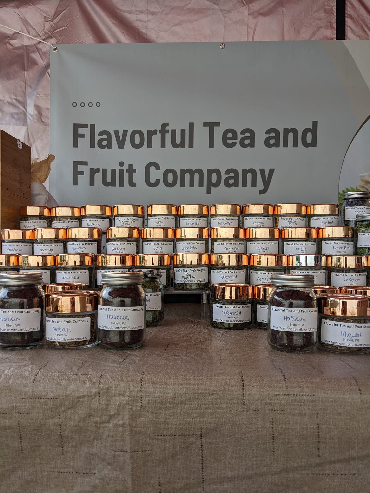 Flavorful Tea and Fruit Comp