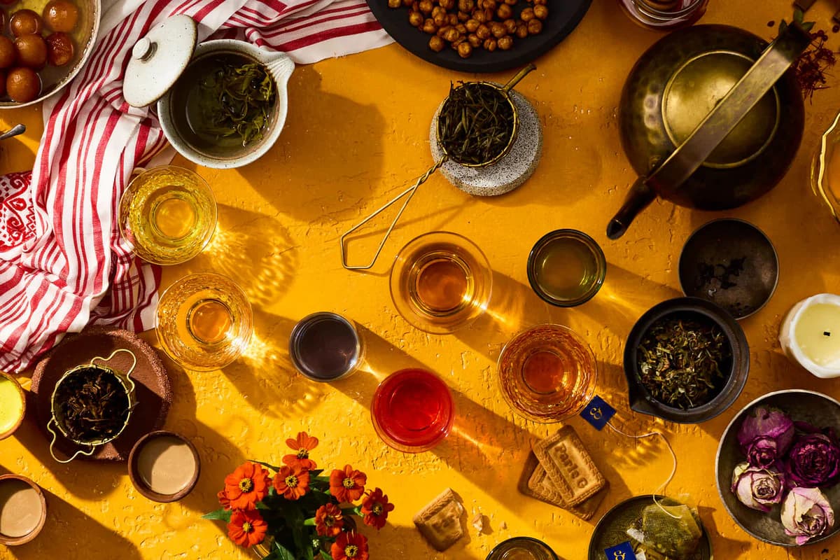 Herbs & Kettles