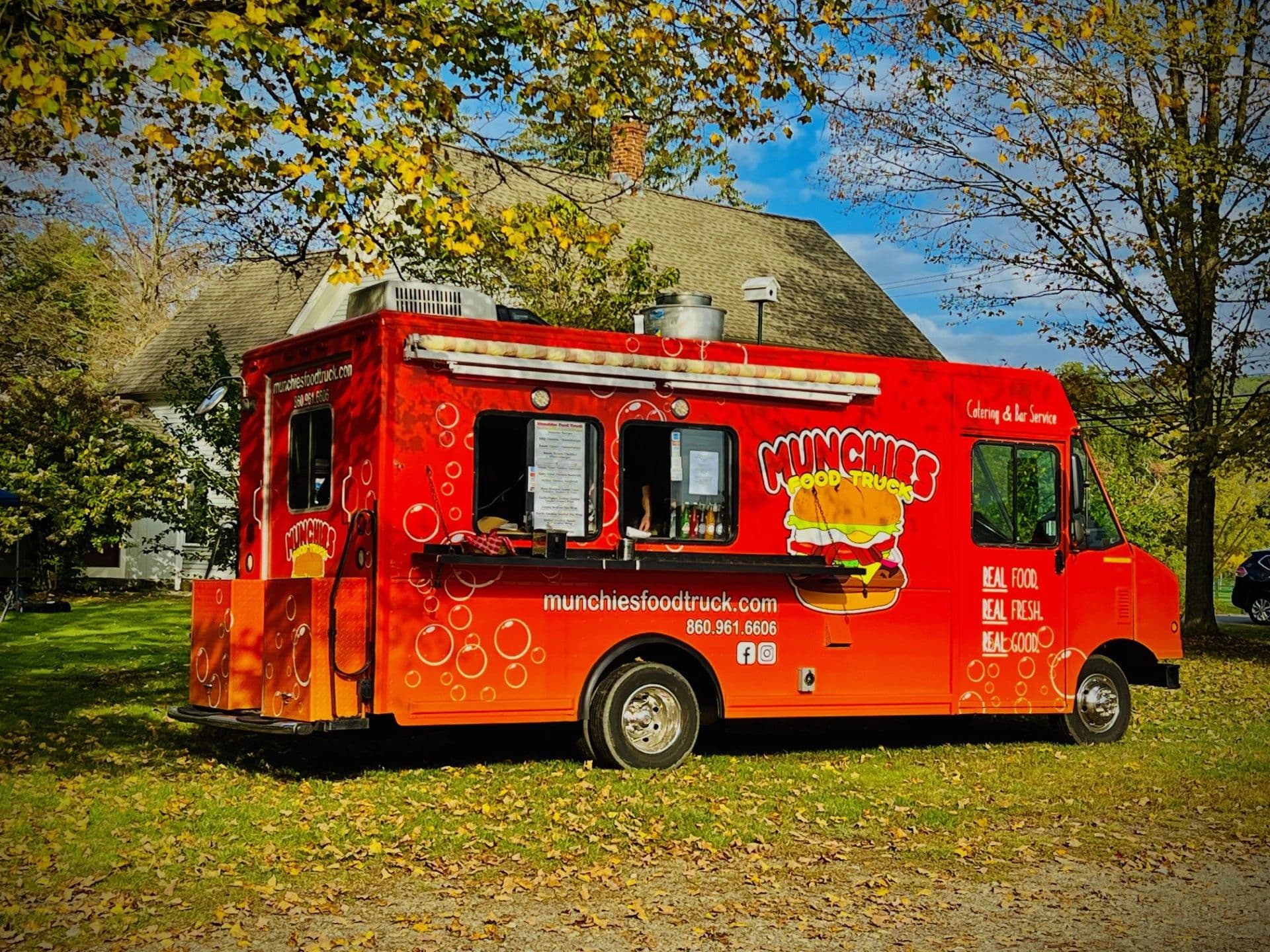 Munchie's Food Truck photo 2